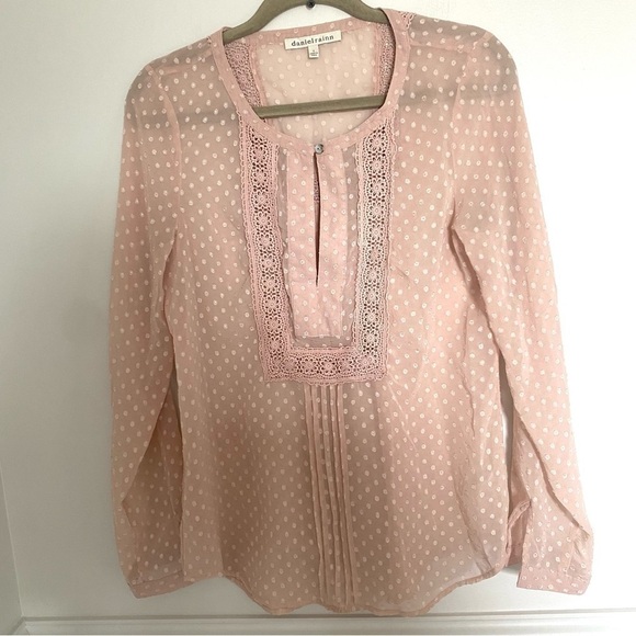 DANIEL Rainn Blush Pink Dotted Long Sleeve Oversized Blouse Small - Picture 2 of 7